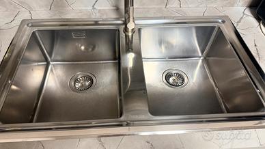 Lavello a due vasche in acciaio satinato Foster