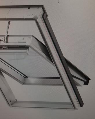 Velux MK06 78x118 elettrico solare con telecomando
