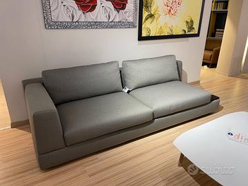 Divano "Layla" ditta Calligaris