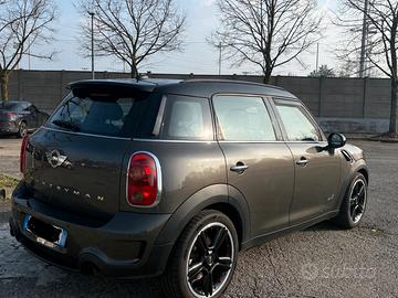 MINI Countryman Cooper S Benzina