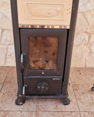 stufa a legna nordica Gemma ceramica