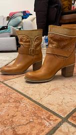 Tronchetti color cammello