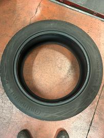 Gomme Continental Estive 235/50/R19 V