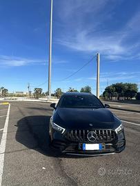 MERCEDES-BENZ A220d