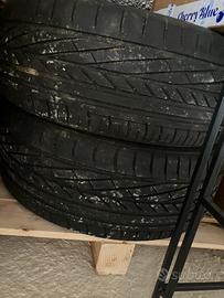 2 gomme gooyear 215 45 17 al 80%