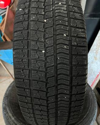 Gomme invernali 225/55 R18 120V - Double Coin