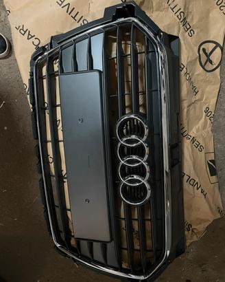 Mascherone audi a1 2018 restailing nuovo