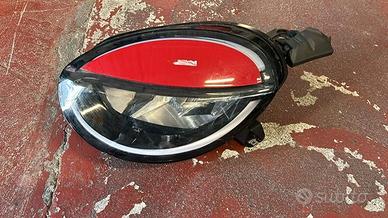 Fanale anteriore sinistro Fiat 600 anno 2025