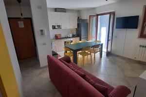 Appartamento Nuovo con box auto Balcone