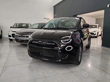 Fiat 500 Berlina Hybrid Pop