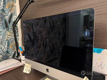 Apple iMac (21.5 pollici, Late 2013). Perfetto