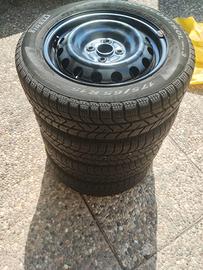 Ruote complete YARIS 175/65 R15