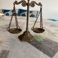 Bilancia d’epoca decorzione