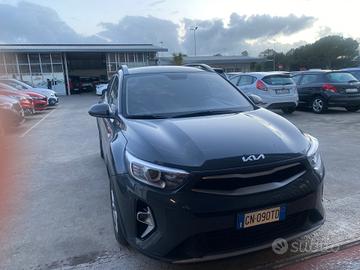 Kia Stonic 1.0 T-GDi 100 CV MHEV MT Black Edition