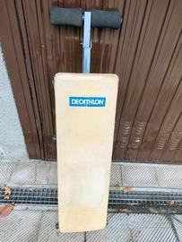 Panca per addominali Decathlon.