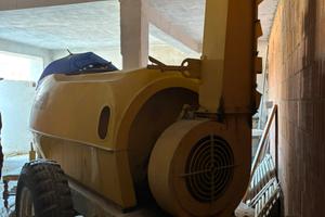 Atomizzatore 1500 L con torretta per pioppeti