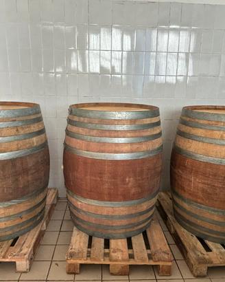 Tonneaux