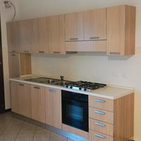 Cucina completa di elettrodomestici