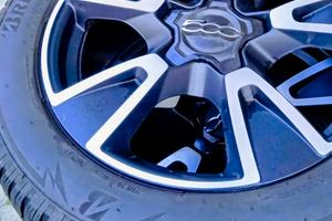 pneumatici 215/55/17 + cerchi invernali usate poch