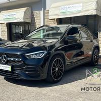 Mercedes-Benz GLA 200 PREMIUM AMG
