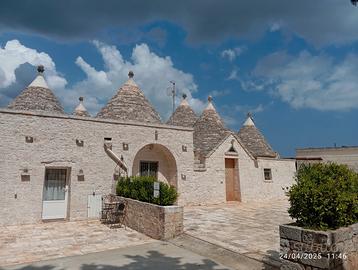 Trullo con piscina