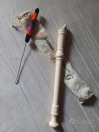 strumento musicale yamahaa