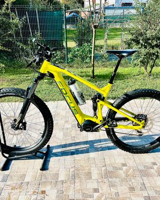 FOCUS JAM2 6.7 PLUS 27,5/29 BLACK / YELLOW