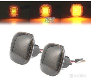 FRECCIE LATERALI A LED FUMÉ AUDI SKODA
