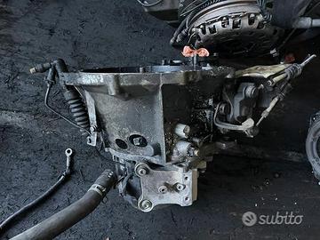 CAMBIO BH02 C3 2017 150.000KM 75 S&S 20ET46 --