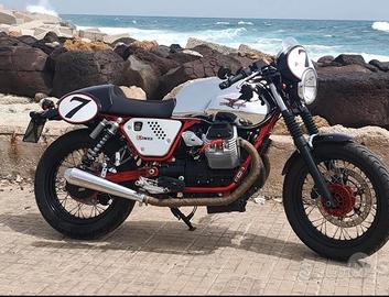 Moto Guzzi V7 Racer