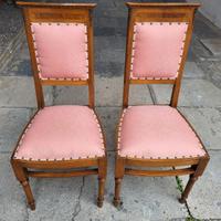 Sedie d’epoca in legno con seduta imbottita