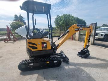Miniescavatore Yuchai mod. U17 giro sagoma