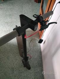 monopattino elettrico Aovo