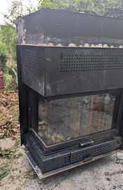 Termocamino angolare Famar + marmo copertura