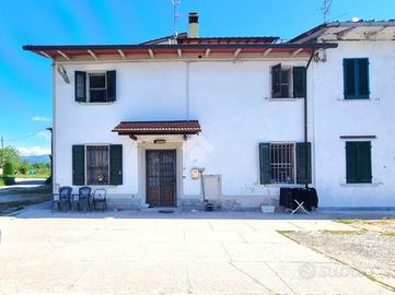CASA INDIPENDENTE A PISTOIA