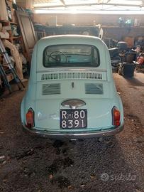 Auto d'epoca Fiat 500