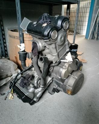 Motore  piú motorino di avviamento