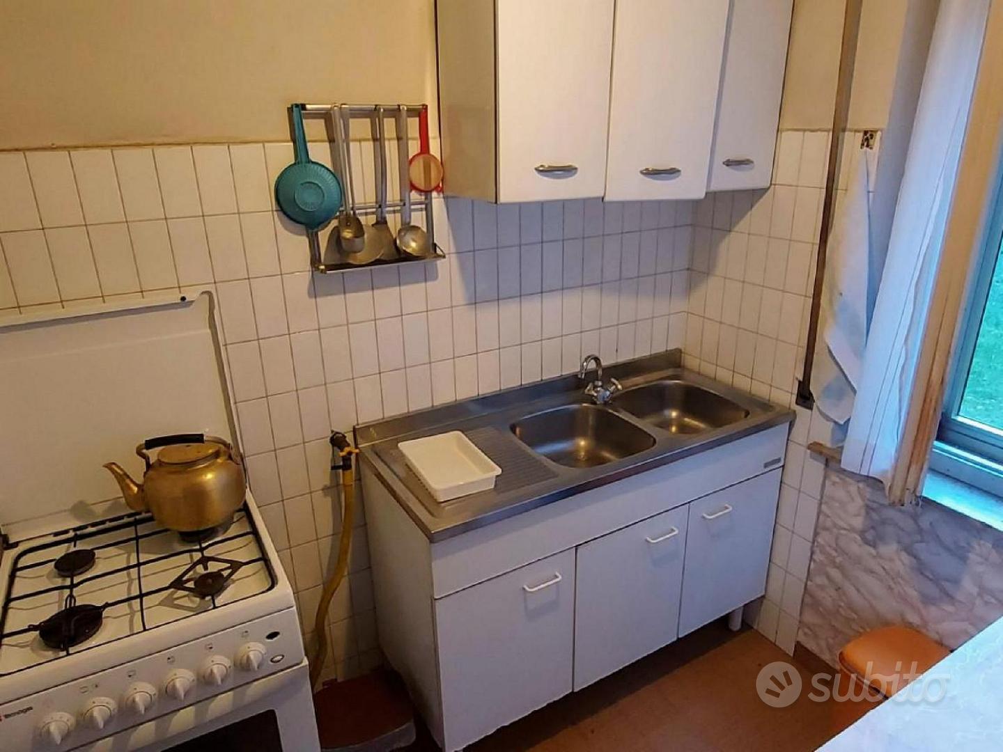 AMPIA CASA D'EPOCA DA RISTRUTTURARE IN CENTRO - Altro