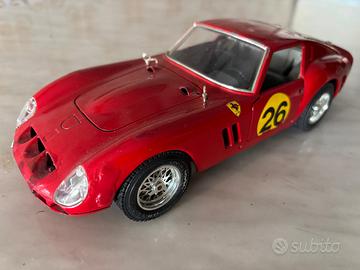 Modellino Bburago 3011 - Ferrari GTO 1962