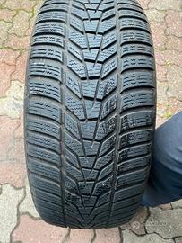 Hankook Winter ICept Evo 225/50 18