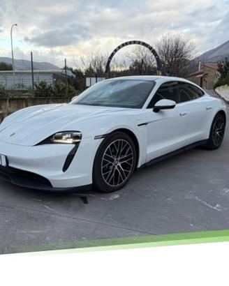Porsche Taycan Performance Plus
