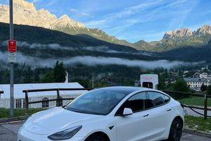 Tesla m3 long range dual motor AWD