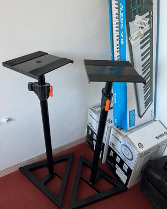 Supporti per Monitor BESPECO da Studio