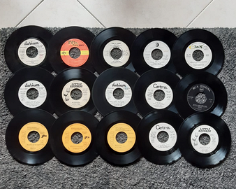 Lotto 165 dischi vinile 45 giri per jukebox