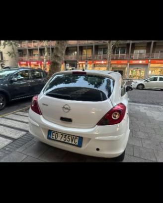 OPEL Corsa 1.2 3 porte Easytronic Sport