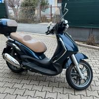 Piaggio Beverly 300