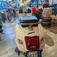 vespa piaggio 300 gts ABS certificata
