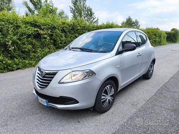 LANCIA YPSILON 1,3 MJT PLATINUM 95CV- OK NEOPATENT