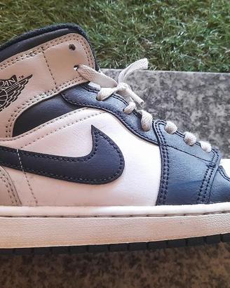 NIKE AIR JORDAN N. 41