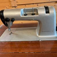 Macchina da cucire SALMOIRAGHI anni 60